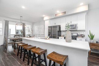 1270 Paseo Sea Grass Unit 4, San Diego, CA 92154