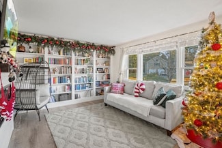 358 Otter River Rd, Gardner, MA 01440