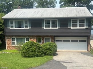 140 Springbrook Trail, Sparta, NJ 07871