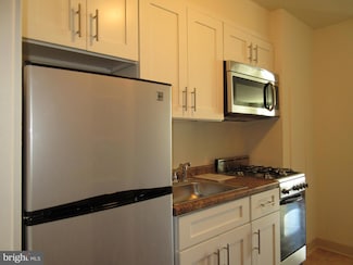 604 36 S Washington Square Unit 113, Philadelphia, PA 19106