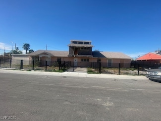 130 Palm Ln, Las Vegas, NV 89101