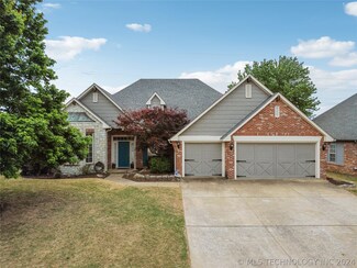1110 W 115th Place S, Jenks, OK 74037