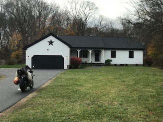 116 Hancock St, Abington, MA 02351