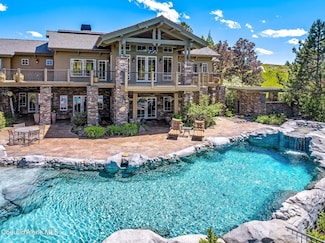 16917 S Basalt Dr, Coeur D Alene, ID 83814
