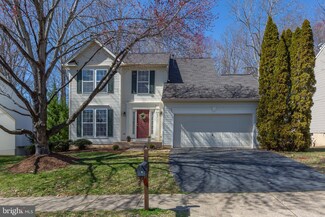 11 Emerald Dr, Fredericksburg, VA 22406