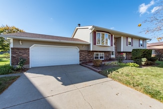 724 Roberts Rd, Winthrop Harbor, IL 60096