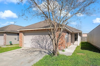 907 Sedona Pines Dr, Baton Rouge, LA 70816