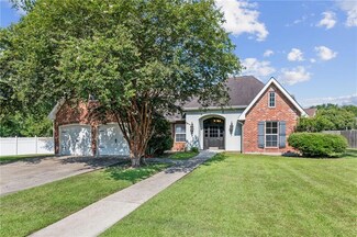 955 Live Oak Ct, Ponchatoula, LA 70454