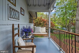 303 Edgemere Dr, Annapolis, MD 21403