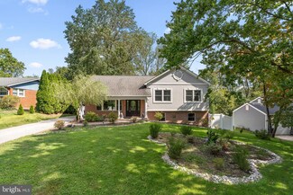 6709 Pine Dr, Columbia, MD 21046