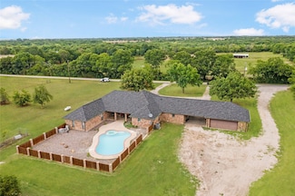 241 Highridge Dr, McKinney, TX 75071
