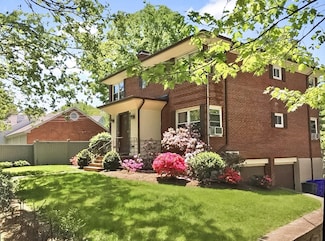 675 Chestnut Hill Ave, Brookline, MA 02445