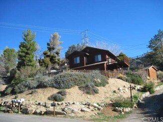 912 Sierra Vista Dr, Wofford Heights, CA 93285