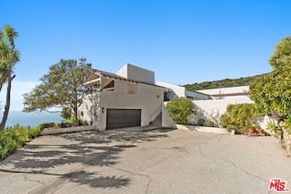 20755 Seaboard Rd, Malibu, CA 90265