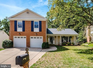 7206 Joshua Tree Ln, Springfield, VA 22152