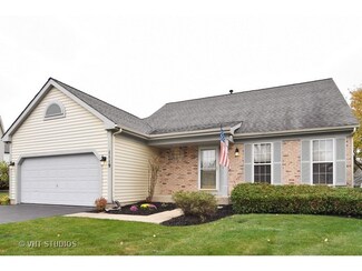 1119 Stonebridge Ct, Elgin, IL 60120
