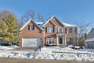 2462 Forest Oaks Dr, Beavercreek, OH 45431