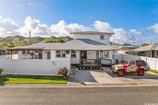 552 Kalolina St, Kailua, HI 96734