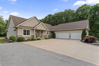 11550 Anderson Rd, Granger, IN 46530