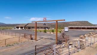 2250 S Main St, Prineville, OR 97754