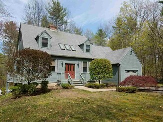 453 Pingree Hill Rd, Auburn, NH 03032