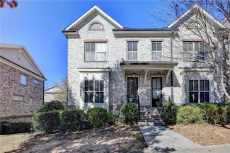 1327 E Faircrest Way E, Suwanee, GA 30024