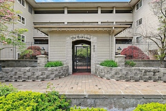 930 S Cowley St Unit 113, Spokane, WA 99202