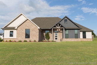 11940 County Road 3513 Loop, Ada, OK 74820