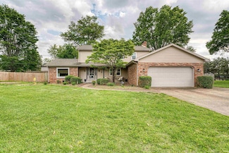 10711 Williamsburg Dr, Newburgh, IN 47630