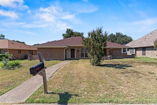 4243 Blackheath Rd, Dallas, TX 75227