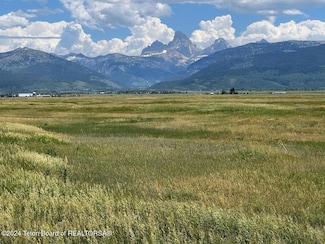 2 W 2000 S, Driggs, ID 83422