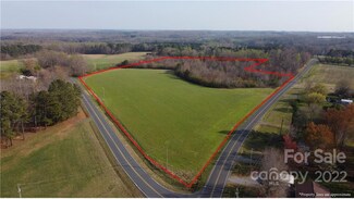 000 Sandy Springs Rd, Harmony, NC 28634