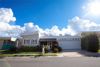 ENRAMADA Camino Lirios, Catano, PR 00962