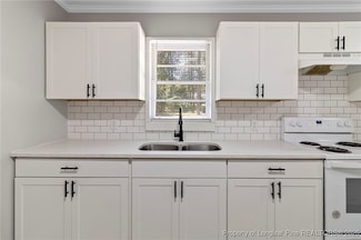 3513 Greenwood Dr, Fayetteville, NC 28311