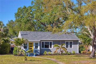 145 38th Ave NE, Saint Petersburg, FL 33704