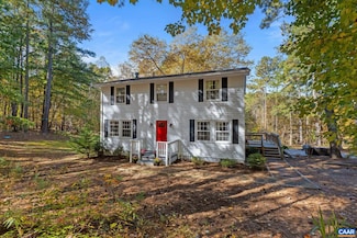 3328 Martin Kings Rd, Charlottesville, VA 22902