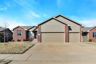 11704 W Wilkinson St, Maize, KS 67101
