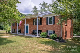 1317 Meadow Ln, Morganton, NC 28655