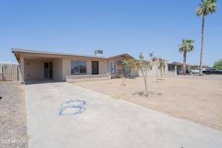 9018 W Turney Ave, Phoenix, AZ 85037