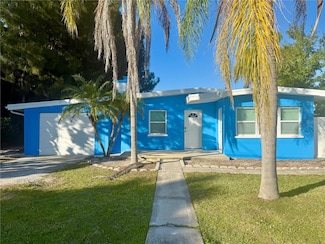 120 Grace St, Crystal Beach, FL 34681