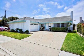 9452 Waterfront Dr, Huntington Beach, CA 92646