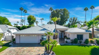 54 Sutton Place E, Palm Desert, CA 92211