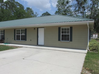 21 NW 8th St Unit 21, Chiefland, FL 32626