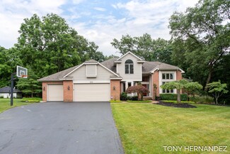 2518 Ashwood Ct SE, Ada, MI 49301
