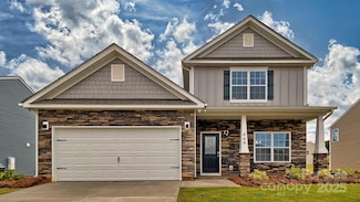 3686 Charles St NW, Conover, NC 28613