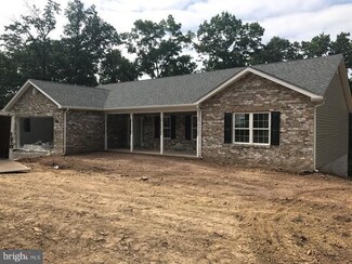 1309 Redland Rd, Cross Junction, VA 22625