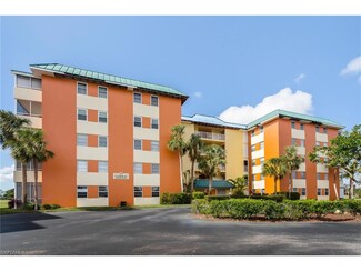 200 Pebble Beach Blvd Unit 404, Naples, FL 34113