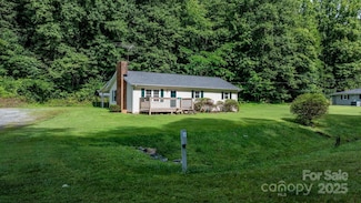 2531 Indian Grave Rd, Lenoir, NC 28645