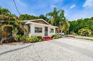 2 Lime St, Palm Harbor, FL 34683