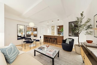393 W End Ave Unit 7F, New York, NY 10024